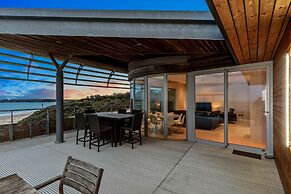 Sea Breeze - Spectacular Sea Views