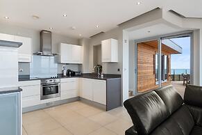 Sea Breeze - Spectacular Sea Views