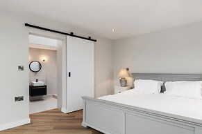 Sea Breeze - Spectacular Sea Views