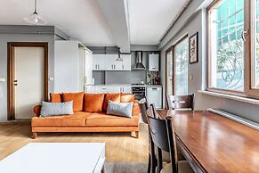 Flat With Backyard 6 min to Bostanci Show Center