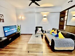 Casa Mutiara Apartments by Moonlight