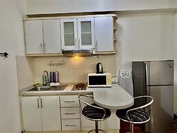 Casa Mutiara Apartments by Moonlight