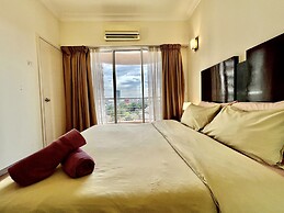 Casa Mutiara Apartments by Moonlight