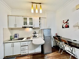 Casa Mutiara Apartments by Moonlight