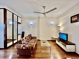 Casa Mutiara Apartments by Moonlight