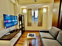 Casa Mutiara Apartments by Moonlight