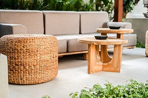 Hijau Villa by EVDEkimi