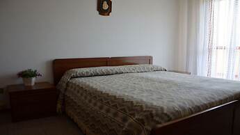 Charming Apartment Close to the Beach