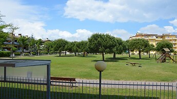 Wonderful two Bedroom Apartment Close to the Beach