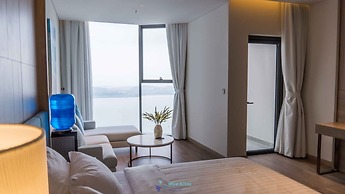 A La Carte Ha Long Bay Apartment Managed by Anstay Residence
