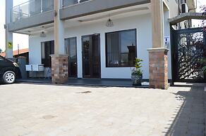 Entebbe Stay Apart-Hotel