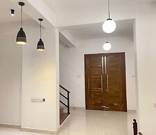 Queens Mount Glen Heights