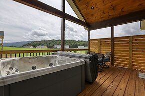 The Petty 3 Bedroom Cabin by Redawning