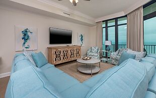 Phoenix West 1102 3 Bedroom Condo by Redawning