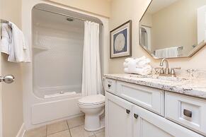 Phoenix West 1102 3 Bedroom Condo by Redawning