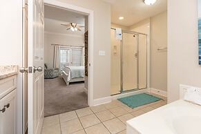 Phoenix West 1102 3 Bedroom Condo by Redawning