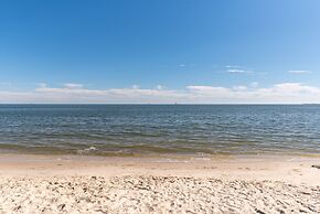 Sunrise - 346 Audubon Pl 6 Bedroom Home by RedAwning