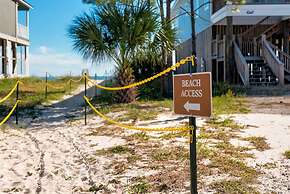 Sunrise - 346 Audubon Pl 6 Bedroom Home by RedAwning