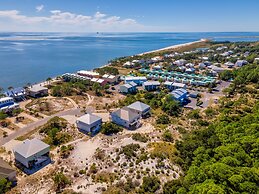 Sunrise - 346 Audubon Pl 6 Bedroom Home by RedAwning