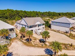 Sunrise - 346 Audubon Pl 6 Bedroom Home by RedAwning