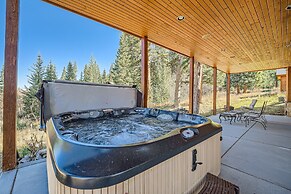 Peaks Paradise 4 Bedroom Home by RedAwning