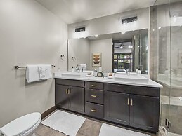 106 Blackstone Mountain Marvel! 2 Bedroom Condo by RedAwning