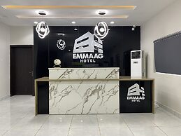 Emmaag Hotel