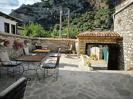 Koroni Boutique Hotel