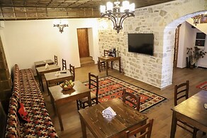 Koroni Boutique Hotel