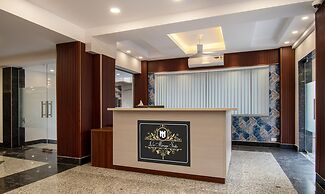 Treebo La Mirage Suite