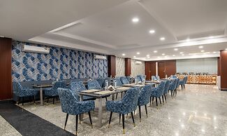 Treebo La Mirage Suite