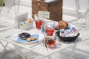 Room in B&B - B&B Balconi Sul Mare Suite With Hydromassage 