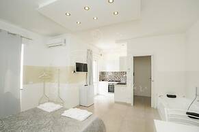 Room in B&B - B&B Balconi Sul Mare Suite With Hydromassage 