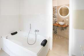 Room in B&B - B&B Balconi Sul Mare Suite With Hydromassage 