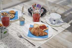 Room in B&B - B&B Balconi Sul Mare Suite With Hydromassage 