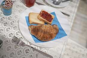 Room in B&B - B&B Balconi Sul Mare Suite With Hydromassage 