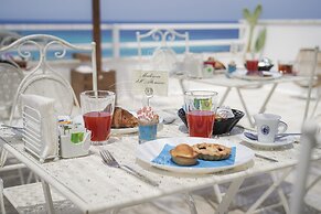 Room in B&B - B&B Balconi Sul Mare Deluxe Room With Hydromassage 