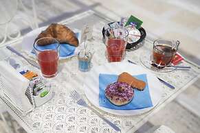 Room in B&B - B&B Balconi Sul Mare Standard Room With Balcony Overlook