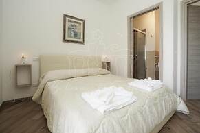 Room in B&B - B&B Balconi Sul Mare Standard Room With Balcony Overlook