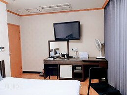 Fresia Tourist Hotel