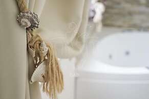 Room in B&B - B&B Balconi Sul Mare Deluxe Room With Hydromassage 