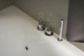 Room in B&B - B&B Balconi Sul Mare Deluxe Room With Hydromassage 