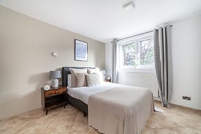 The Archway Collection