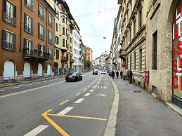 B and G Boutique apt.-heart of Milano- Design District