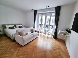 B and G Boutique apt.-heart of Milano- Design District
