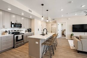 Hummingbird Retreat 2 Bedroom Condo