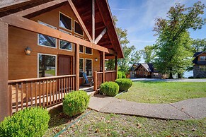 Branson Getaway w/ Indoor & Outdoor Pool Access!