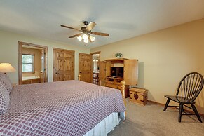 Branson Getaway w/ Indoor & Outdoor Pool Access!