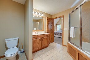 Branson Getaway w/ Indoor & Outdoor Pool Access!