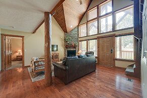 Branson Getaway w/ Indoor & Outdoor Pool Access!